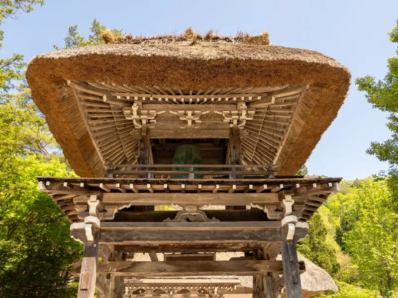 When the Bell Rings, Everyone Knows Where They Stand: Japan's Daily Rituals and the Belonging Americans Are Starving For